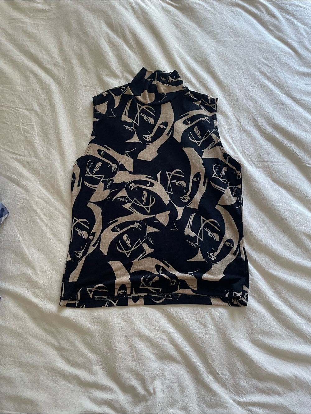 Vintage Abstract Face Print Mock Neck Tank Top in Black & Beige